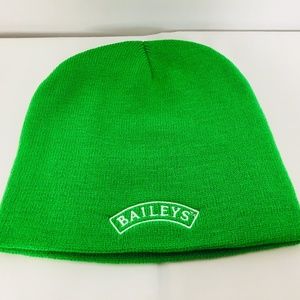 BAILEY'S-Irish-Cream Green White Knit Hat